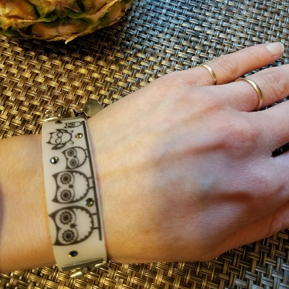 sg Jewelry - Family Owls bracalet, so cuteee